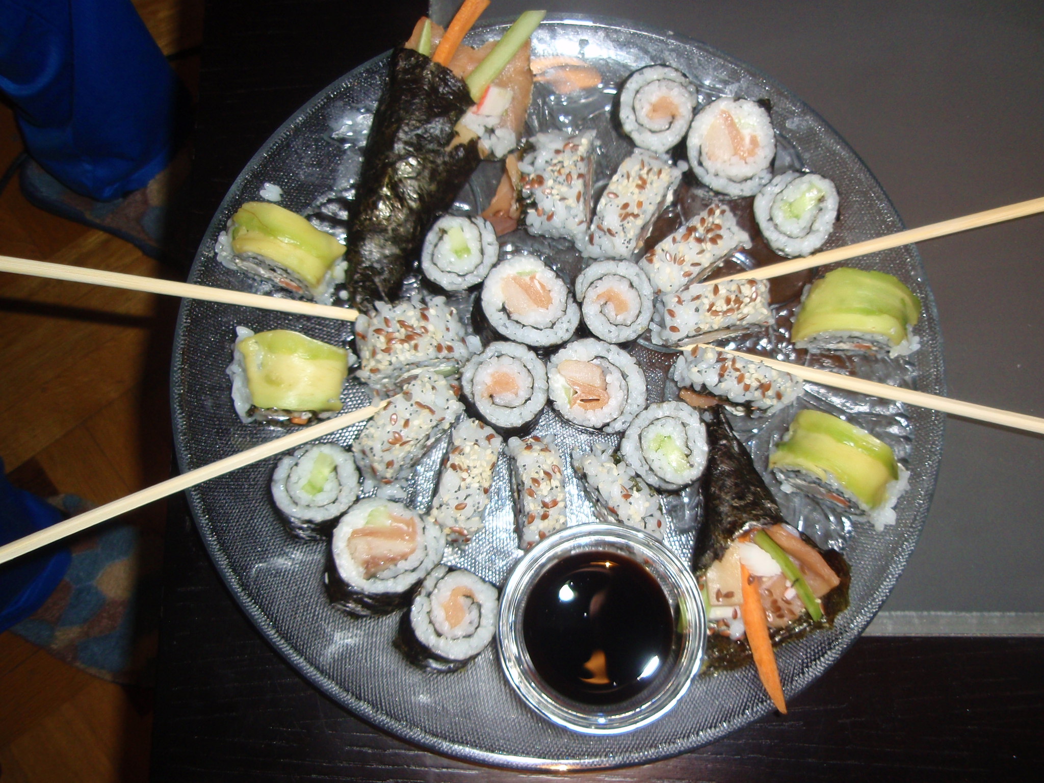 Как да направим темаки суши